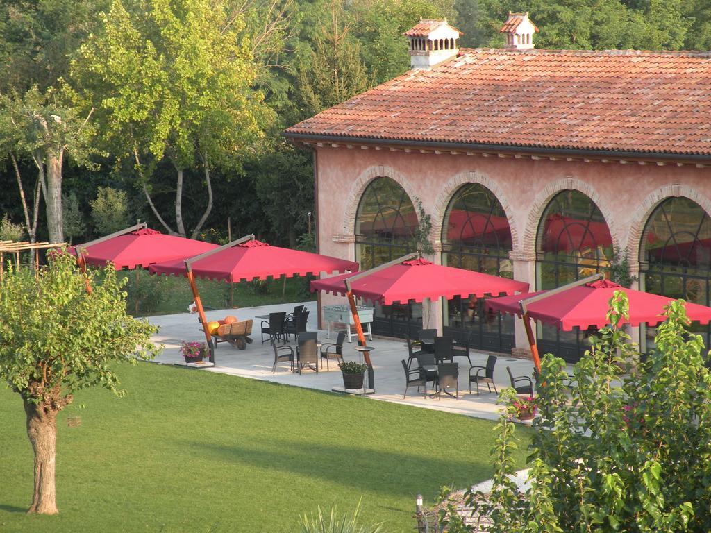 Agriturismo La Penisola Guest House Campo San Martino Exterior photo